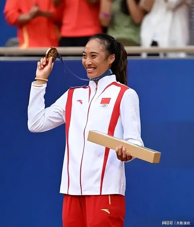 郑钦文落后813分!入围总决赛难度加大下半赛季成关键的简单介绍