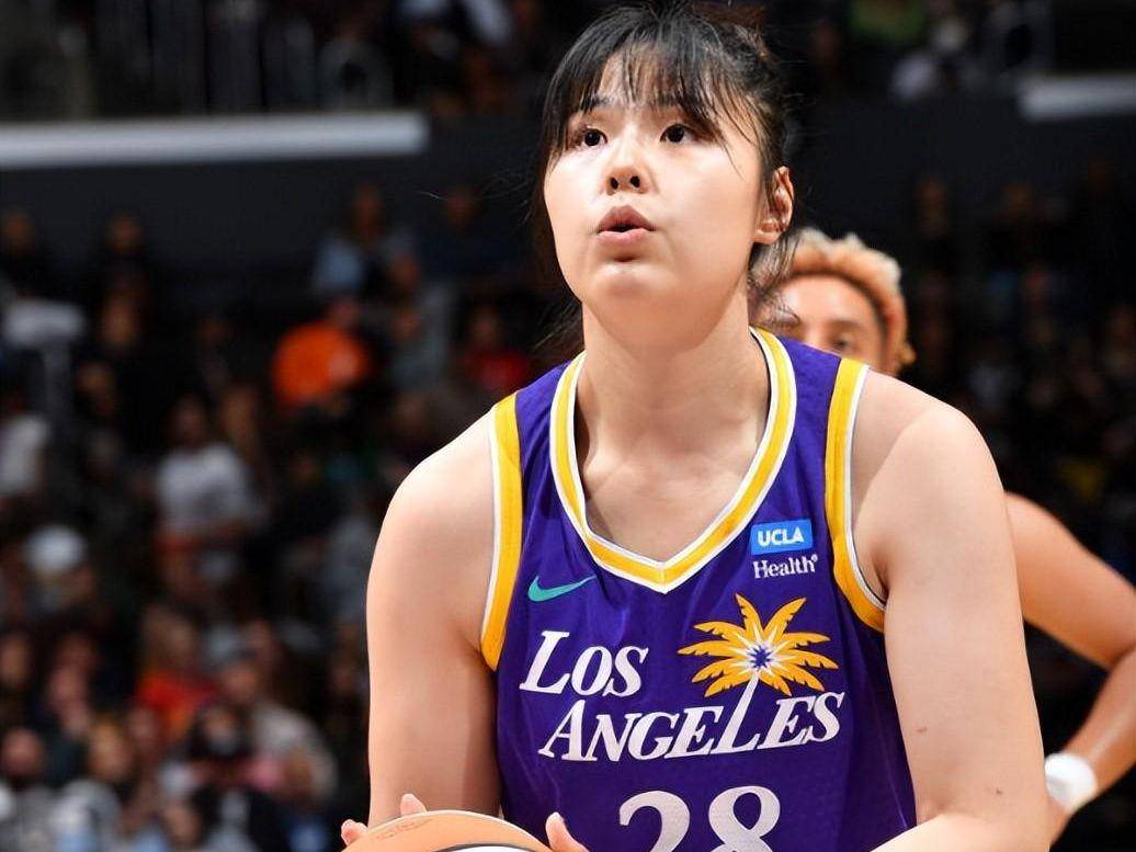 九游体育-女篮世预赛集锦：李月汝19分6篮板，中国力克尼日利亚的简单介绍