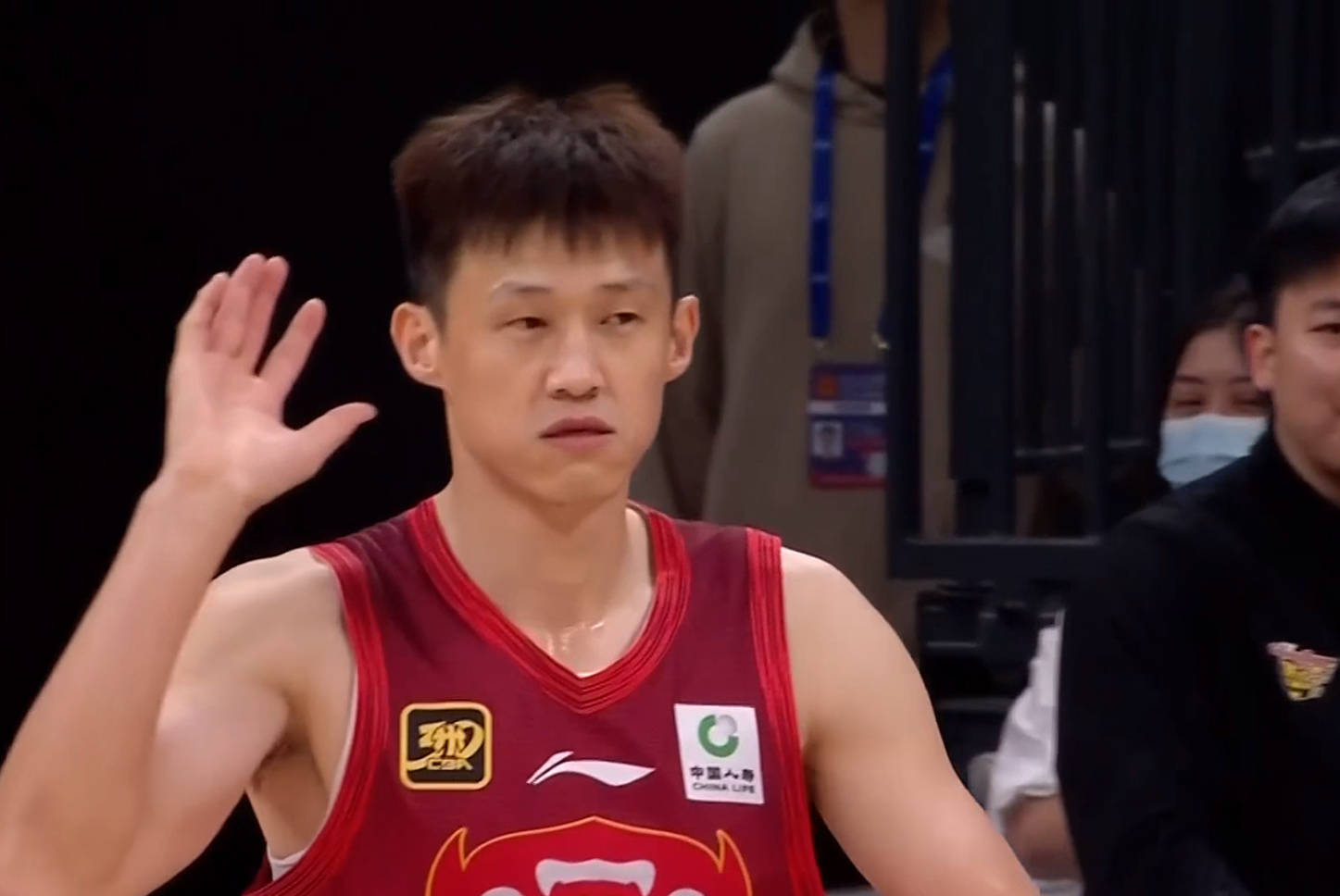 包含确认加盟！广东队正式迎来男篮顶级锋线，保送杜锋“躺”进决赛？的词条